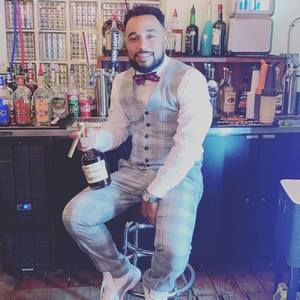 Meet your Posher, Anthony